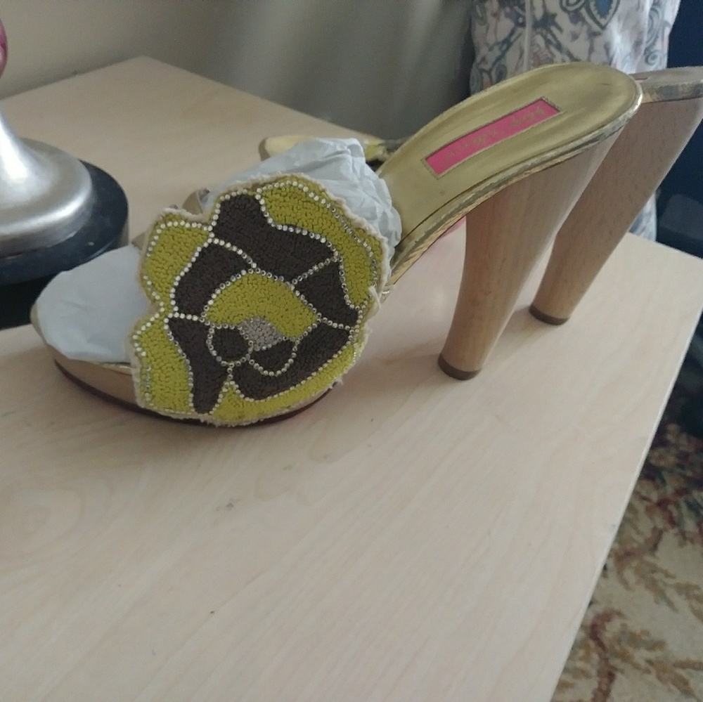 Betsey Johnson wooden-heel clogs sz10
